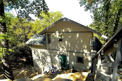 Image de Crestline Hideaway