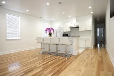 Image de Brand-new and spacious 2-bedroom apartment, Prime location in Philadelphia