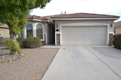 Image de 3-Bedroom in Summit Heights