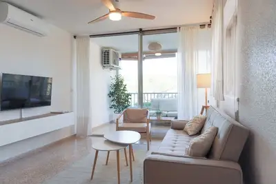 Image de Lovely apartment in Villajoyosa by beBalmy