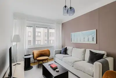 Image de Blueground | Landstraße, w/d, fully furnished