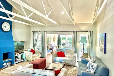 Image de Your home away from home!