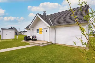 Image de Strandbude - Infrared sauna, fireplace, shower, washing machine, 3 TVs, terrace