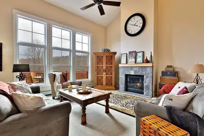 Image de The Cocoa Command Center at Top Ridge: 4br/4ba Ski In/Ski Out