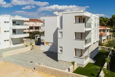 Image de Two-bedroom apartment with a terrace