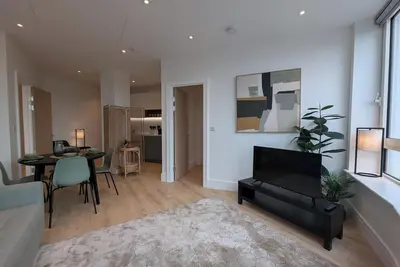 Image de 2 Bed Penthouse with Skyline Views