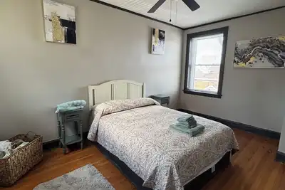 Image de Cozy Urban Retreat Near Midway – Perfect for Travelers!