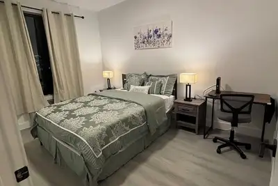 Image de Cozy 1-bedroom apt. in peaceful Elizabeth with fitness room, WiFi 6min from ewr