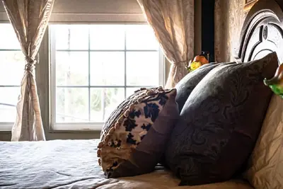 Image de HonkyTonk dreams are made here! 7 rooms above a Legendary Texas Dancehall.