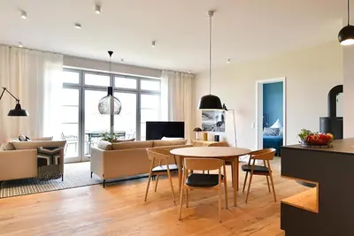 Image de Appartement-Suite-Sdb privée avec baignoire-Vue sur Mer de côté-Hundefreundlich