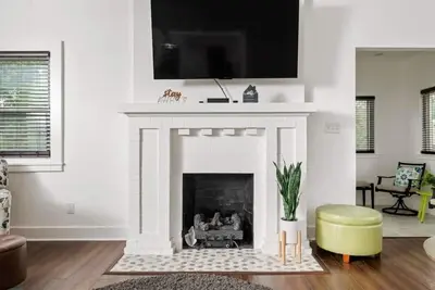 Charming 3-bedroom house in Indianapolis