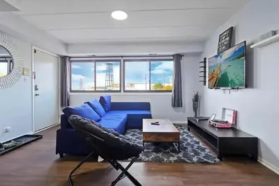 Image de Spacious Apt near downtown | Free Assigned Parking\n\n