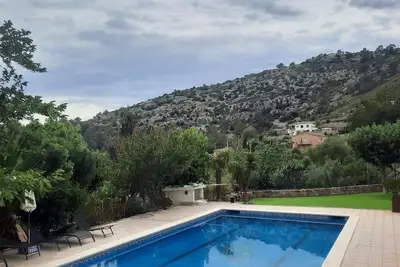 Image de Rural house surrounded by nature
