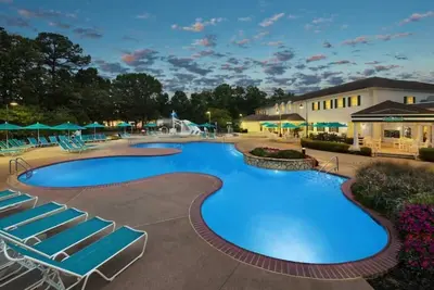 Image de Family friendly spacious 2-bedroom Villa at Marriott Resort, in Galloway Nj.