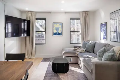 Image de Charming 3-bedroom condo-hotel with Ac and WiFi in fantastic Brooklyn