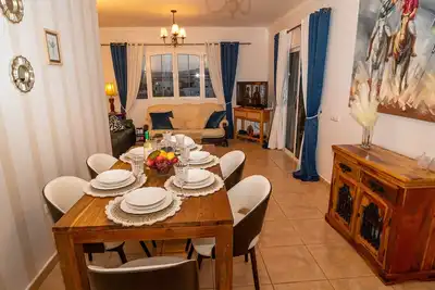 Hole-In-One – Penthouse by the ocean & golf course