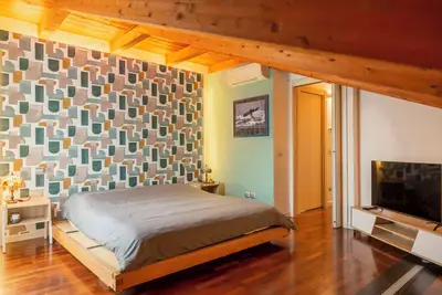 Image de Oasis of Comfort, in the heart of San Martino in Rio a stone's throw from the castle