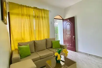 Image de 2 bd close to Batey and Sov