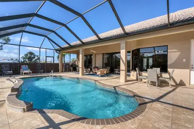 Image de Cape Coral Villa 1001: Private Pool & Tranquil Stay