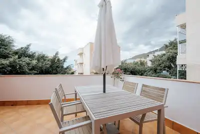 Image de Appartement de vacances '4 Esquinas Adeje Home 2' avec vue sur les montagnes, Wi-Fi et climatisation