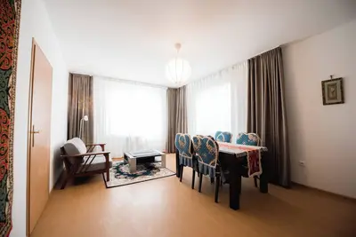 Image de Rich Oasis Near Shangri La Hotel
