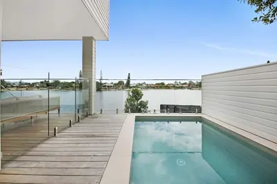 Huge waterfront, pool, family & pet-friendly home