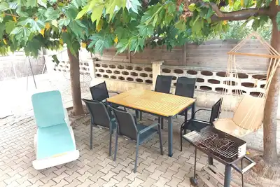 Image de 40m2  étage 150m mer 4pers 2ch terrasse wifi parking ok animaux chéques vacances