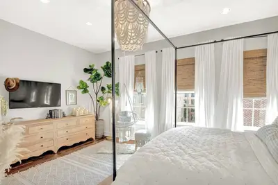 Image de Entire Home 4br w\/ Rooftop Near Downtown