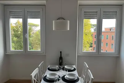 Image de Bright, New and Cozy Apartment 5 Minutes from the Metro