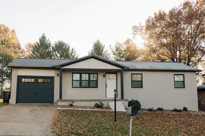 Image de Entire home w/ Beautiful Backyard in Sugarcreek, Ohio