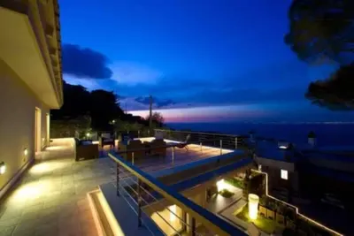 Image de Sorrent Exquisite is a luxury villa to rent in Amalfi Coast, Sorrento