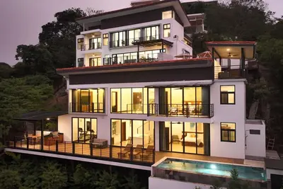 Image de Casa Luna: Luxury Ocean View Villa-Pool & Peloton Gym–Playa Hermosa, Guanacaste