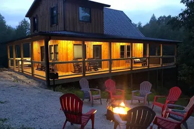 Image de Luxury 5 Cabins in Red River Gorge Hot Tubs, Wi-Fi