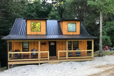 Image de Red River Gorge Turtle Falls Hot Tub Firepit Wi-Fi