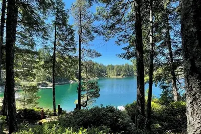 Image de Lakeshore Landing – Peaceful Lakeside Getaway in Tahuya, Wa