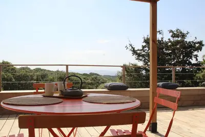 Image de Appartement avec vue mer, dans une propriété avec piscine, près de Bonifacio.