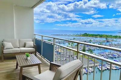 Image de Oceanfront Sunset Home (Car Available)