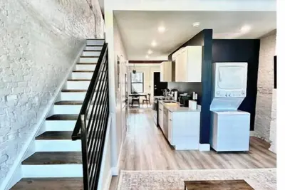 Gorgeous Lofted Oasis Fully Equipped Central Otr\n\n
