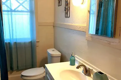 Image de 3-bedroom house in wonderful Columbus with Ac, WiFi. Enjoy your stay