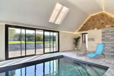 Image de Gîte Aux balzanes de Varvella avec piscine privée