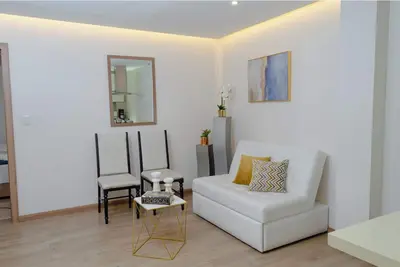 2 bedroom apartment 101