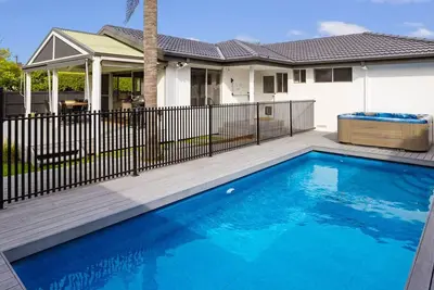 Image de Marco Polo in Blairgowrie with Heated Pool and Spa