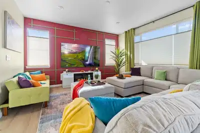 Image de Hot Tub | Game Room, Fireplace, Grill & Trails