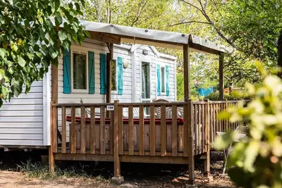 Image de Mobil-home | Classic | 2 Ch. | 4 pers. | Terrasse surélevée | A/C