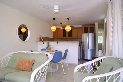 Casa Rinconcito, walk to beach and plaza!