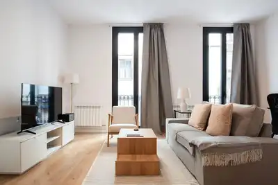 Image de Blueground | Vila de Gràcia 2bd apartment