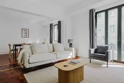 Image de Blueground | Santo António 3bd apartment