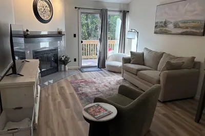 Cozy 1br Condo @ Eagle Pointe