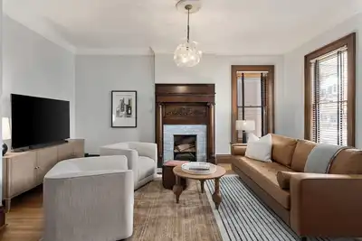 Image de Spacious 5-bedroom house in the heart of Columbus