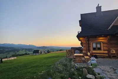 Image de Mountain View Chalet with HotTub and Sauna — 20 Minutes to Zakopane!